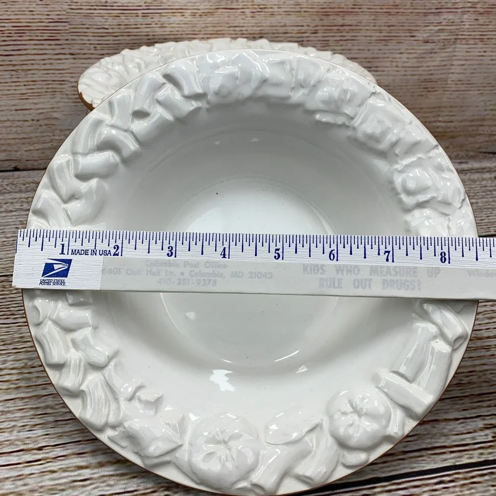 Antica Fornace Pasta Bowls‎ Set of 4 White Embossed Floral Trim Made Italy
